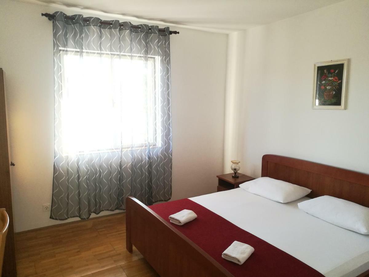 Apartments Krzelj 沃迪切 外观 照片