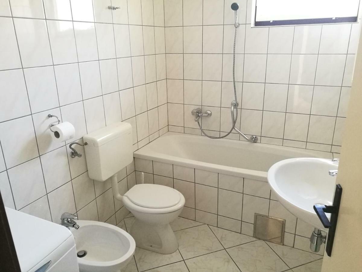 Apartments Krzelj 沃迪切 外观 照片