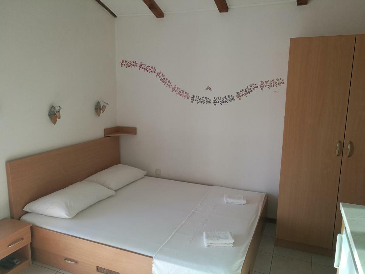 Apartments Krzelj 沃迪切 外观 照片