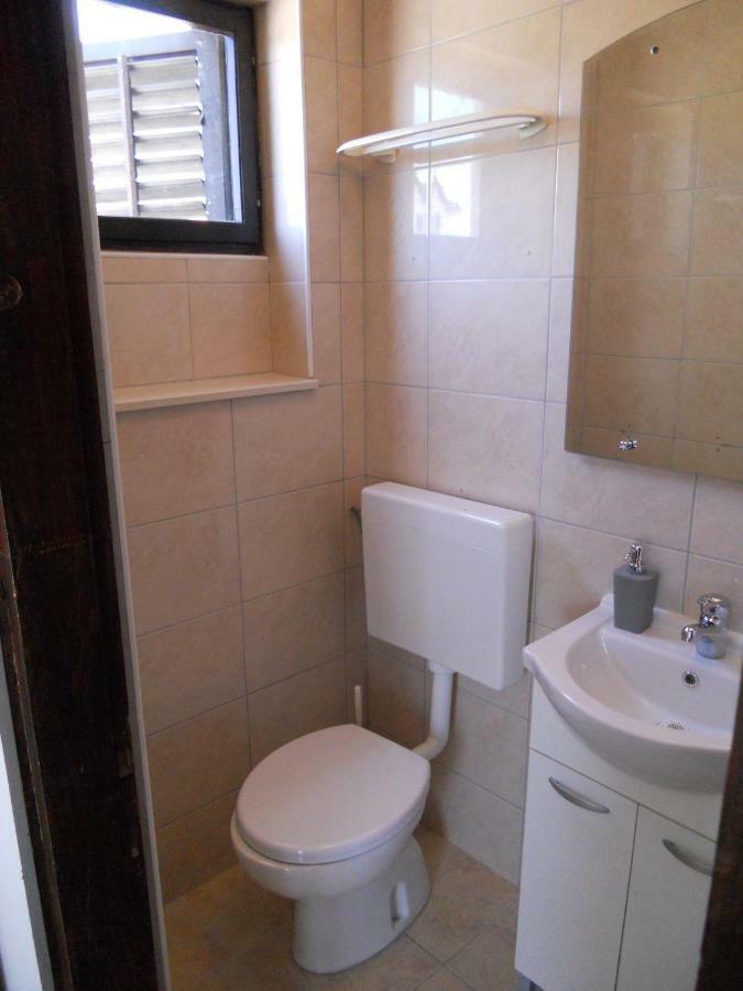 Apartments Krzelj 沃迪切 外观 照片