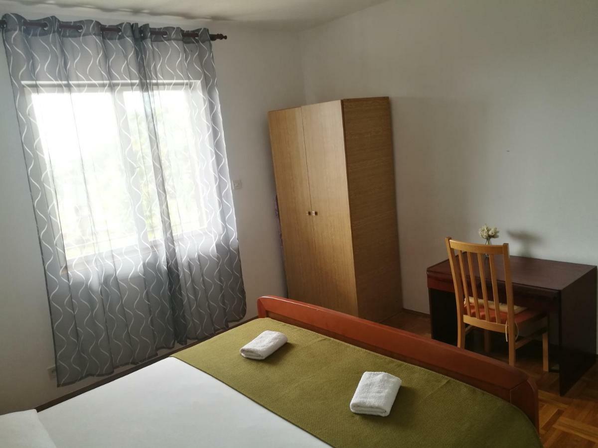 Apartments Krzelj 沃迪切 外观 照片